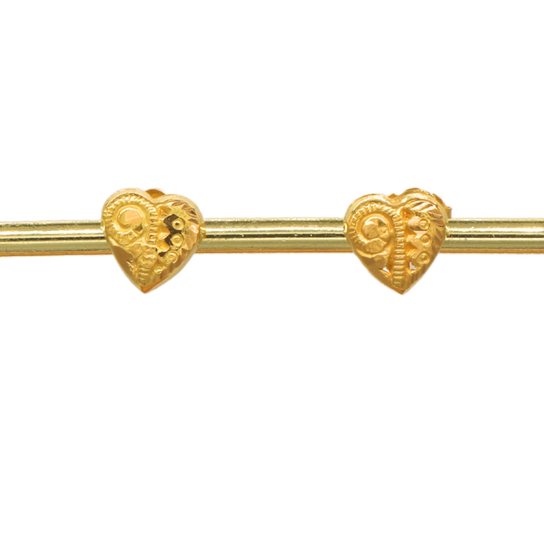 Gold 18KT Royal Heart Design Stud Earrings