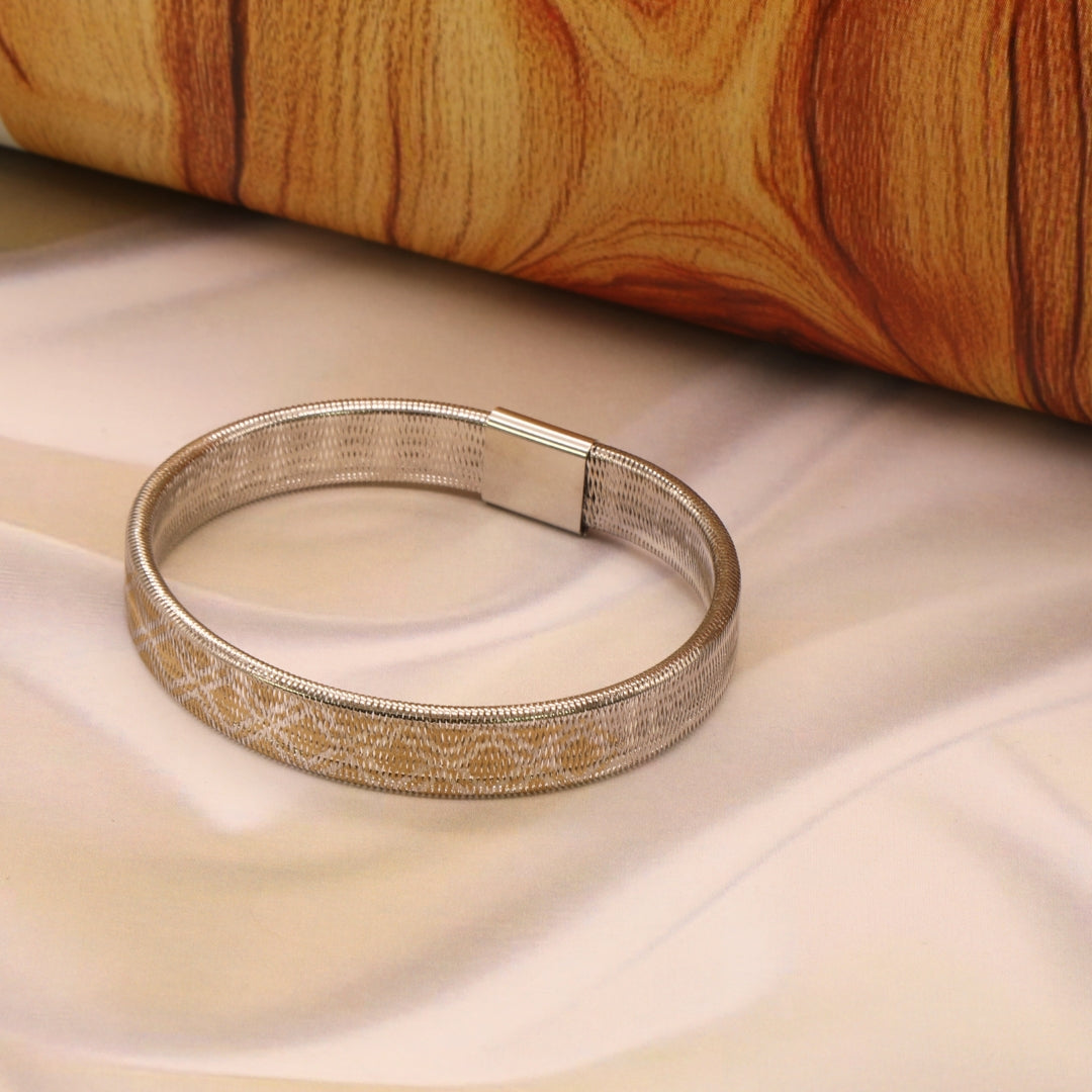 Gold 18KT Flexible Elastic Dual-Tone Mesh Bracelet