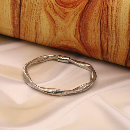 Gold 18KT Flexible Elastic Wavy Mesh Bracelet