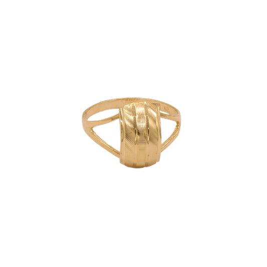 Gold 18KT Engraved Dome Design Ring