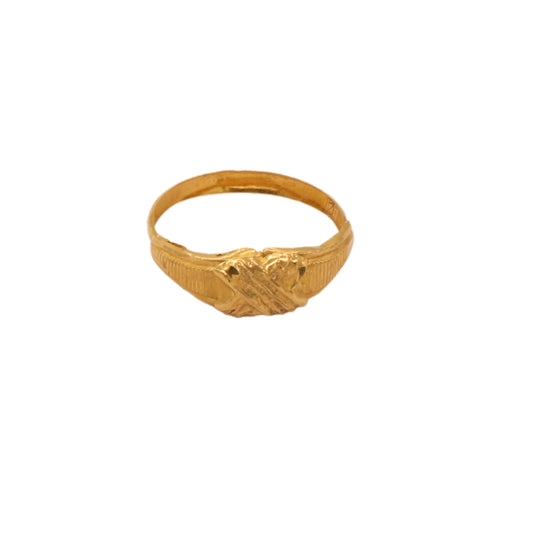 Gold 18KT Criss-Cross Pattern Ring