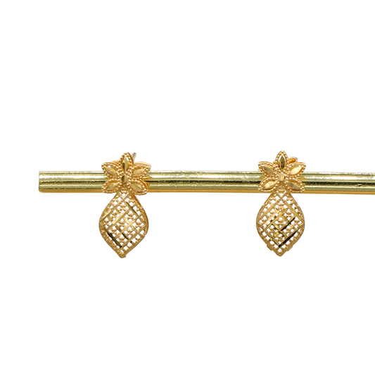 Gold 18KT Tear Drop Design Stud Earrings