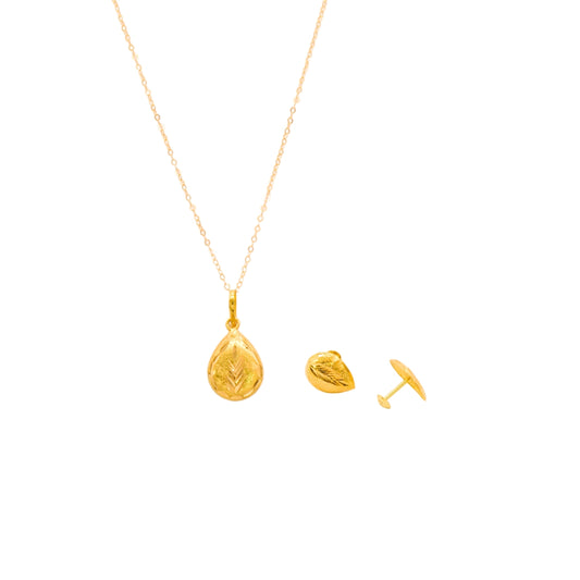 Gold 18KT 18 Inches Leaf Pendant Set