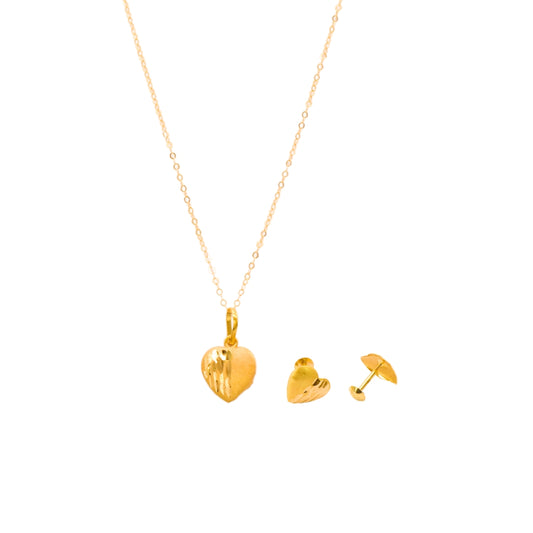 Gold 18KT 18 Inches Heart Pendant Set