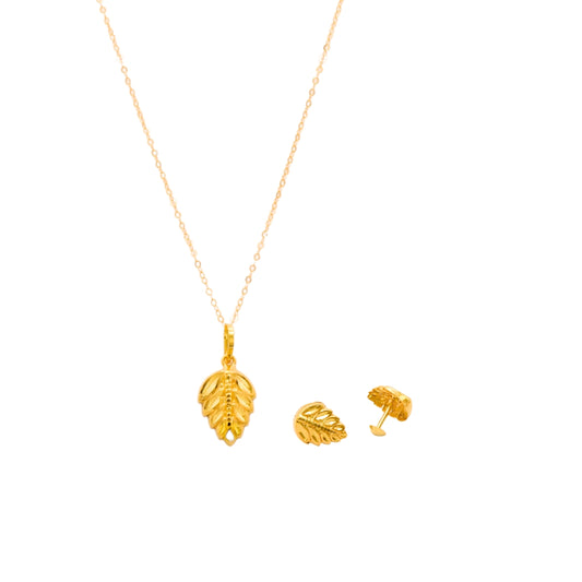 Gold 18KT 18 Inches Leaf Charm Pendant Set