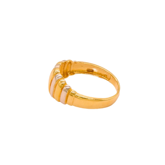 Gold 18KT Dual Tone Patterned Ring