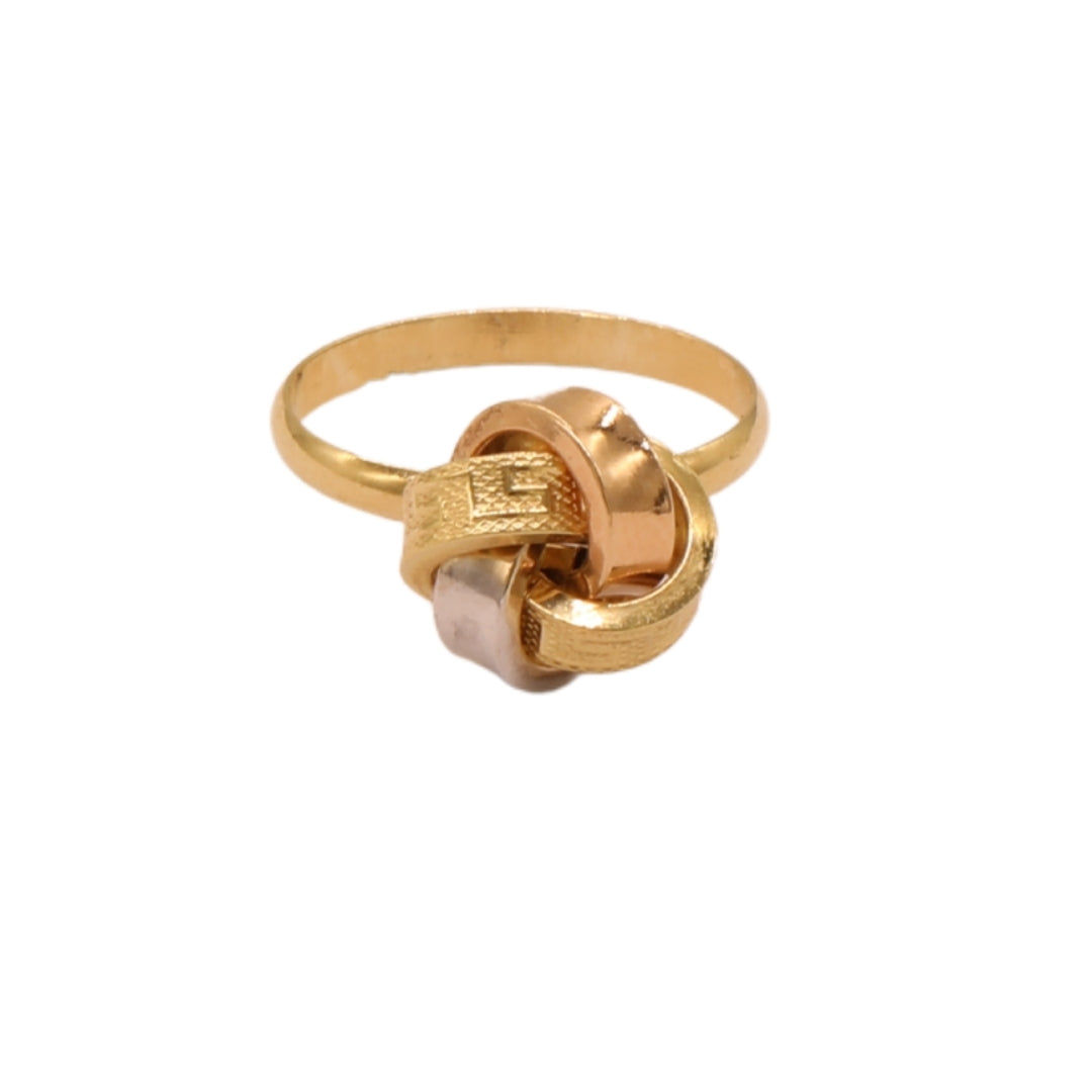 Gold 18KT Interlinked Triple-Tone Ring