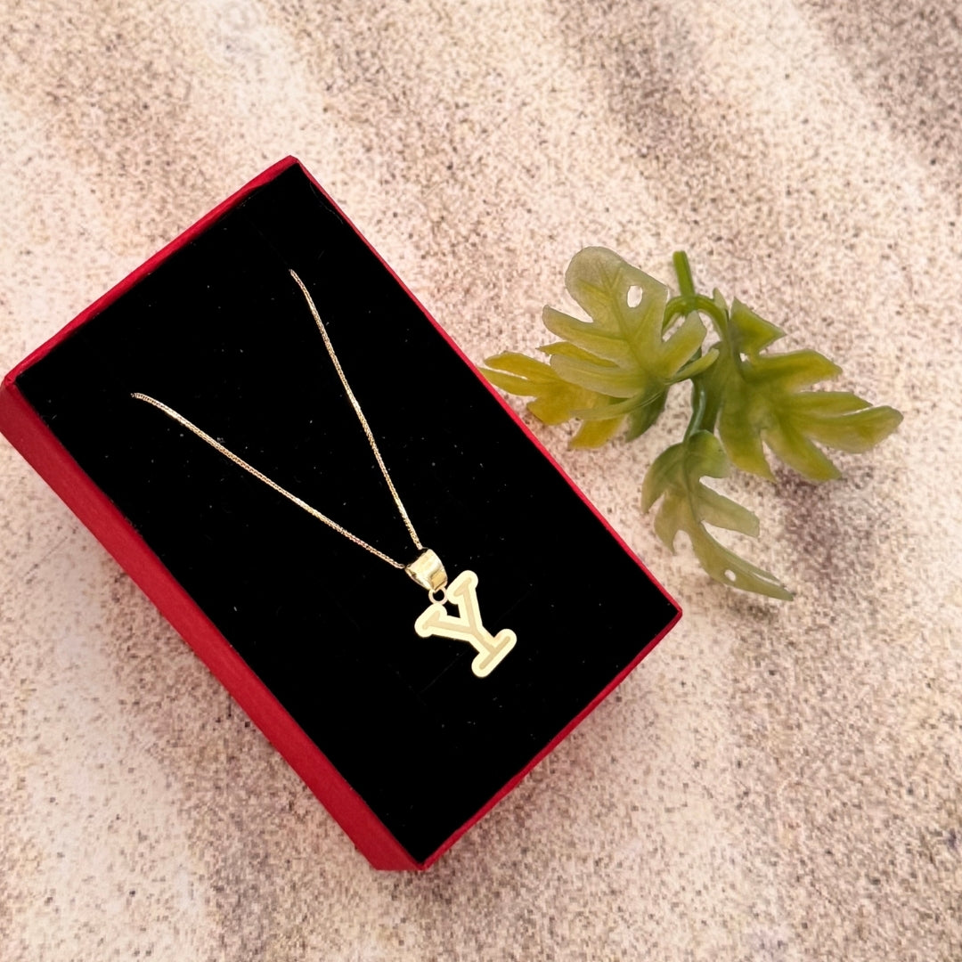 Gold 18KT 'E,G,H,I,N,O,P,Q,S,U,V,W,X,Y,Z' Initial Necklace