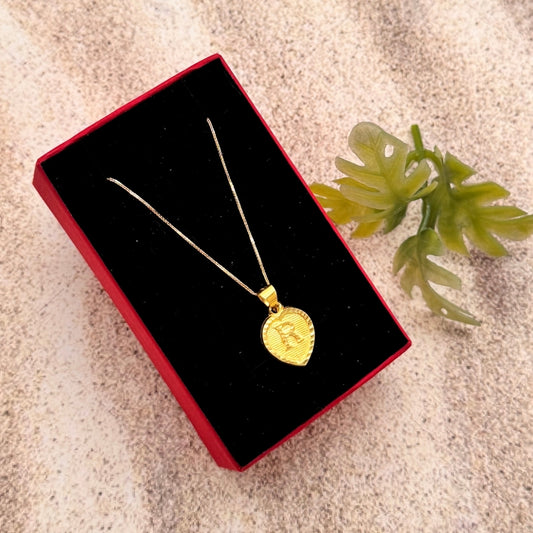 Gold 18KT 'R' Heart Initial Necklace