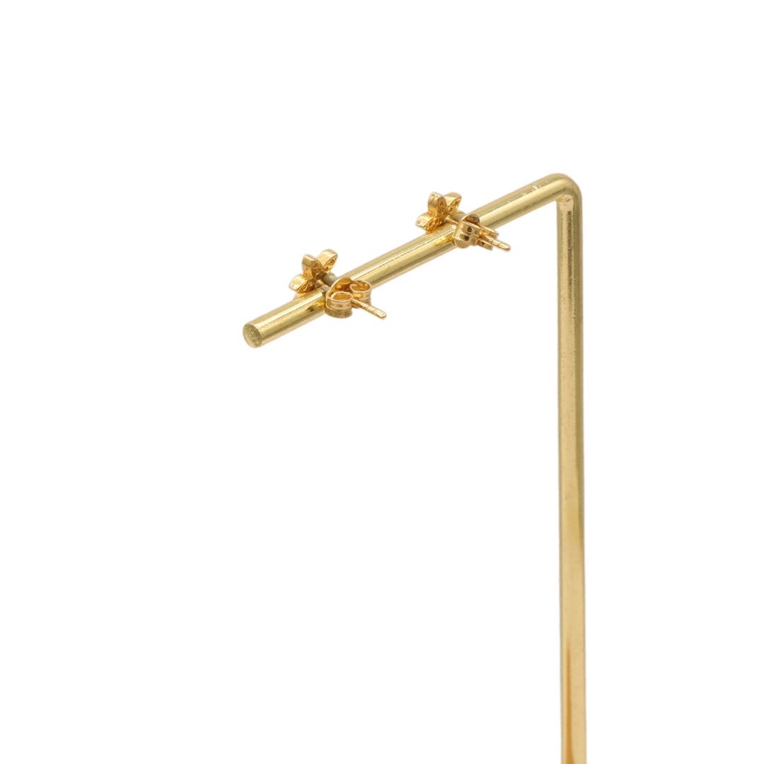 Gold 18KT Diamond-Cut Floral Stud Earrings