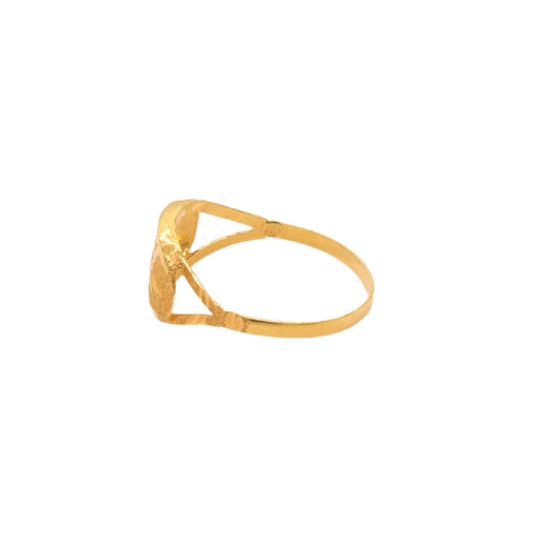 Gold 18KT Star Pattern Ring